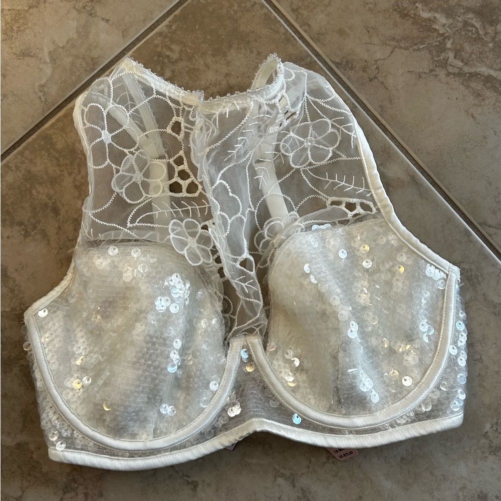 Victoria’s Secret bra NWT